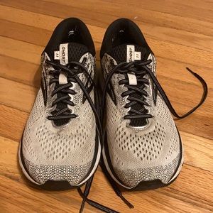 Brooks Ghost 11 Running Shoes